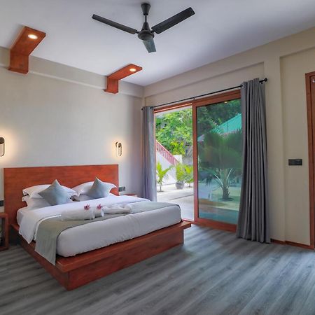 Sunny Breeze View Hotel Hangnaameedhoo Luaran gambar