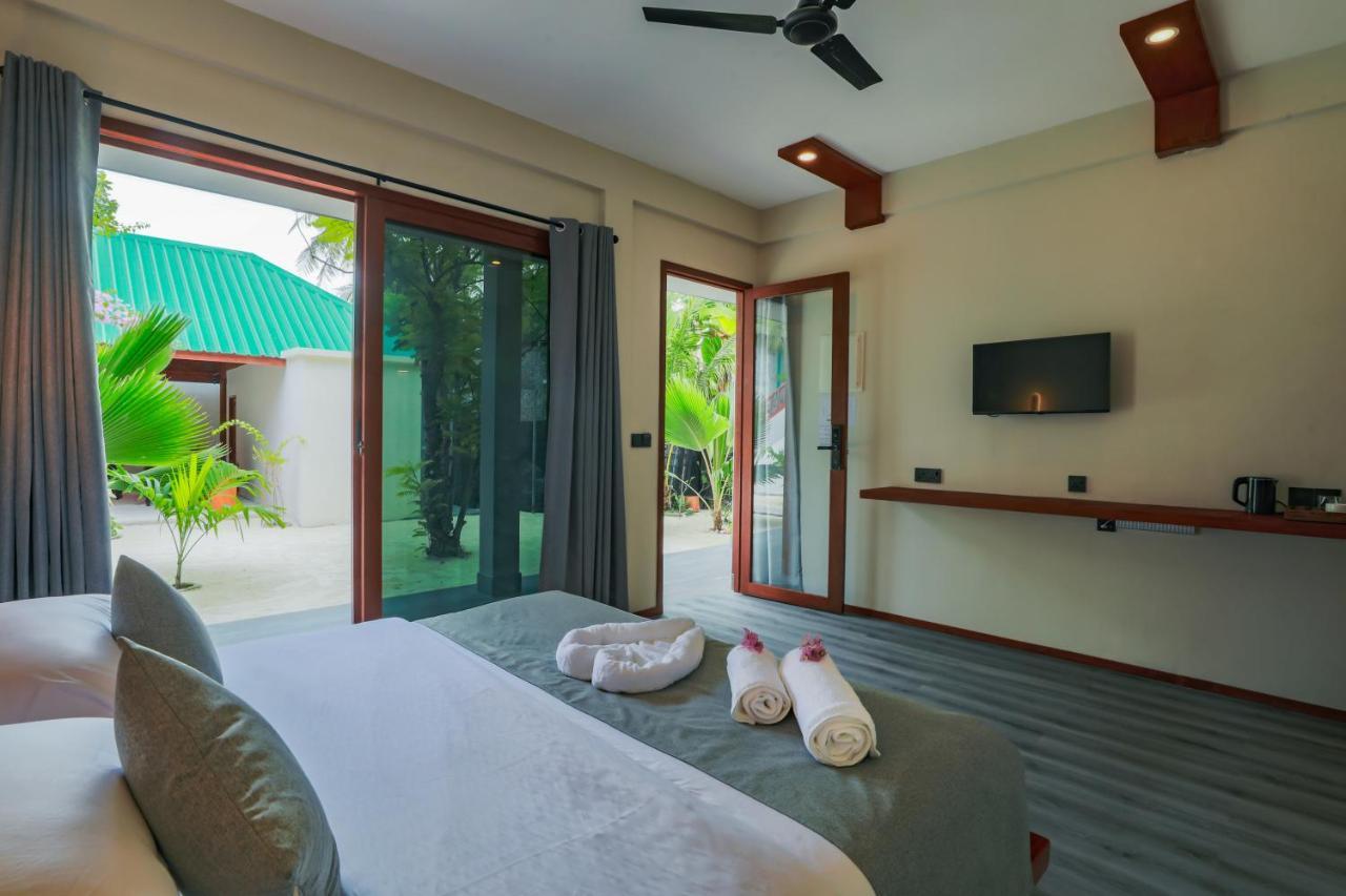 Sunny Breeze View Hotel Hangnaameedhoo Luaran gambar