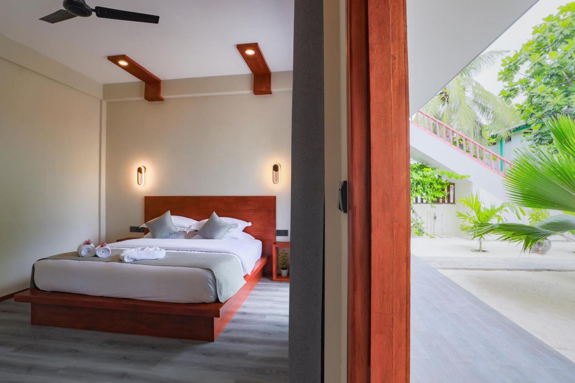 Sunny Breeze View Hotel Hangnaameedhoo Luaran gambar